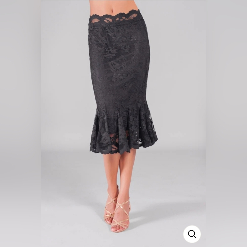 Olvi's Black Lace Fit and Flare Midi Skirt US Size 6